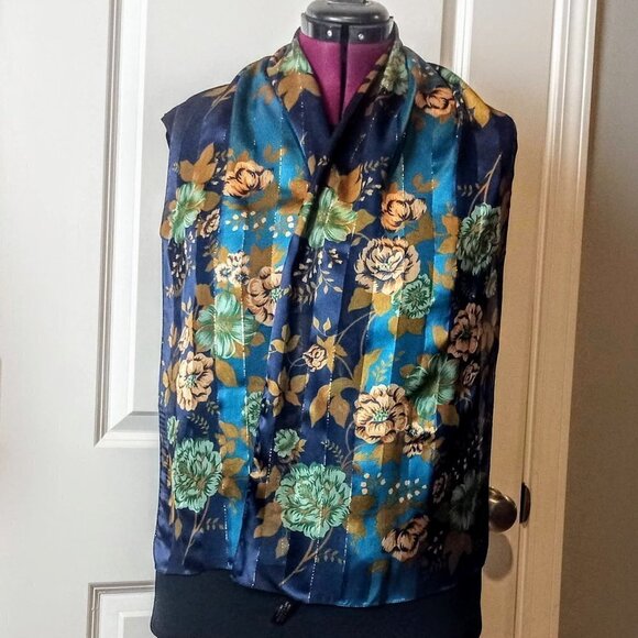 Vintage Berkshire Blue Floral Gold Thread Scarf - Picture 2 of 5
